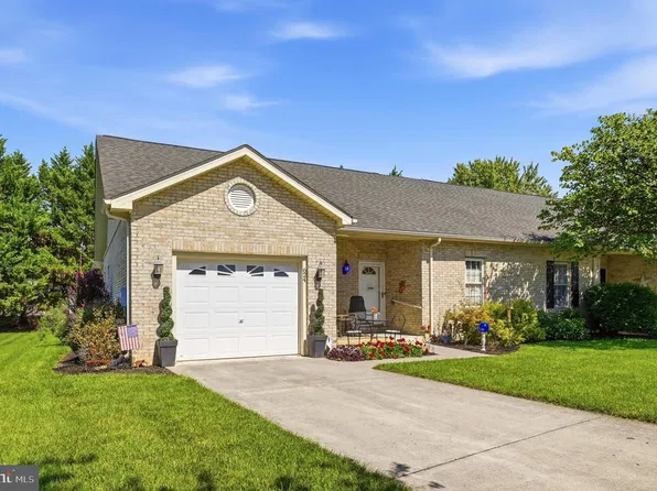 624 Allegheny Cir, Woodstock, VA 22664