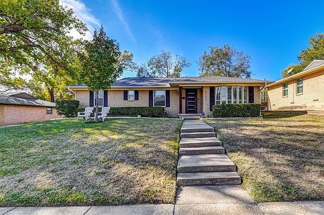 1st image of 9303 Crestlake Dr
