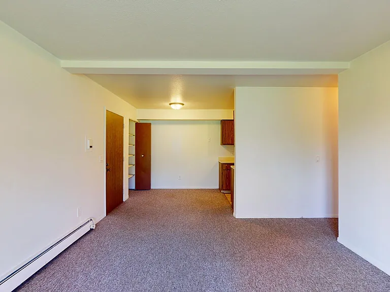 Mallard Cove Apartments — Photo 10