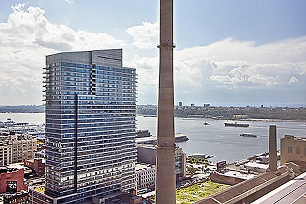 Sold by Adriana Arciello, LREB | media 34
