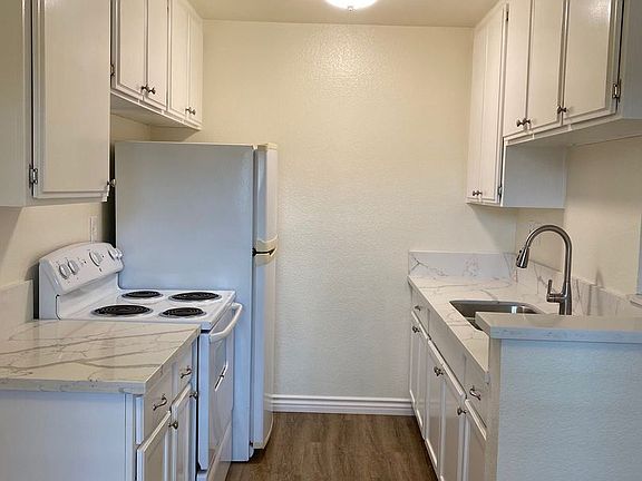 2nd image of 3604 Georgia St APT 306