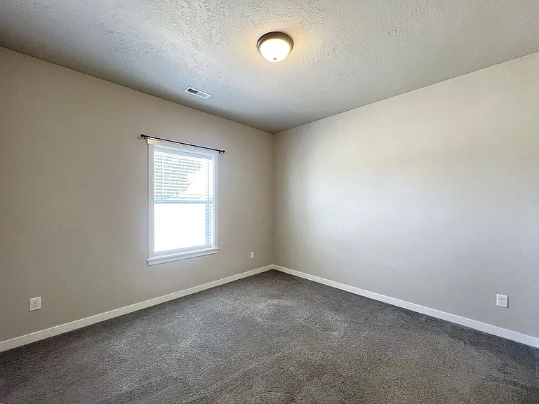15136 N Fishing Creek Ave — Photo 12