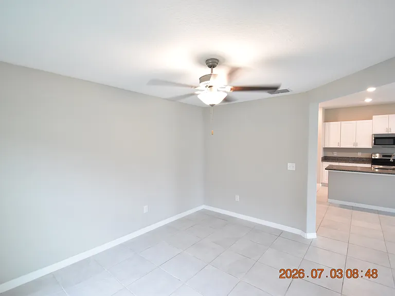 3507 N Maryland Ave — Photo 24
