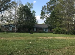 11 Dale Keyes Rd, Ellisville, MS 39437