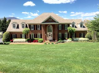 5315 Fox Den Rd, Roanoke, VA 24018