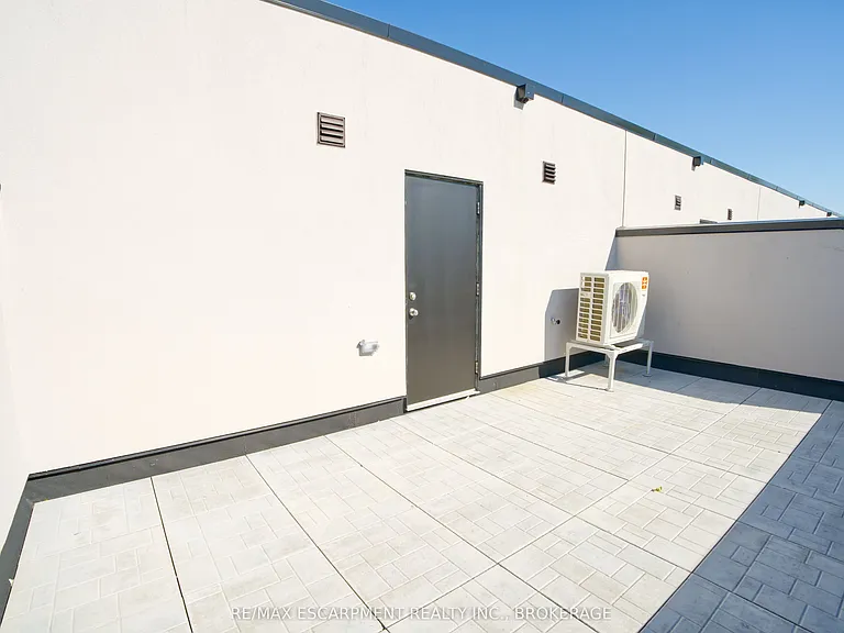 16 Melbourne Ave #308C — Photo 11