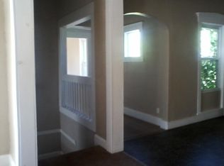 820 W 7th St #B, Anderson, IN 46016