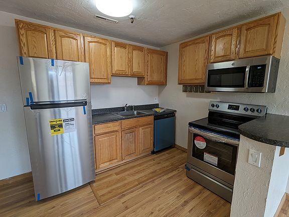 2nd image of 17 Federal St APT 401