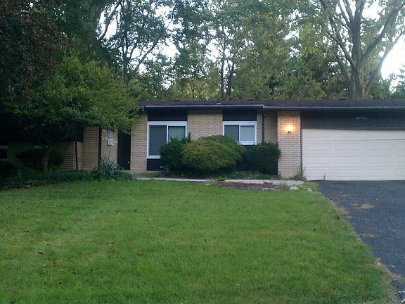 2nd image of 29761 Minglewood Ln