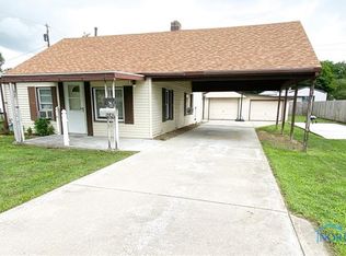 5240 Hammond Dr, Toledo, OH 43611