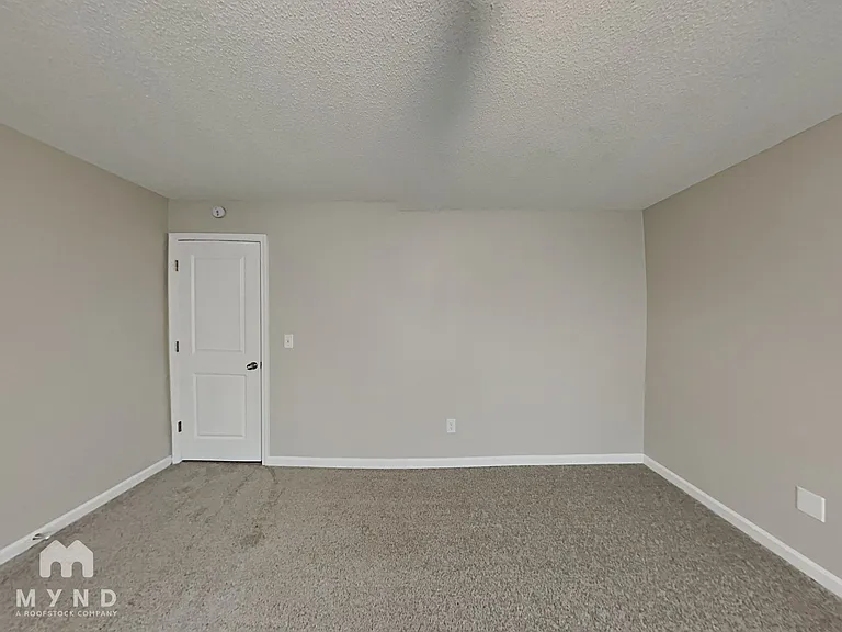 10576 Sourwood Ct — Photo 29