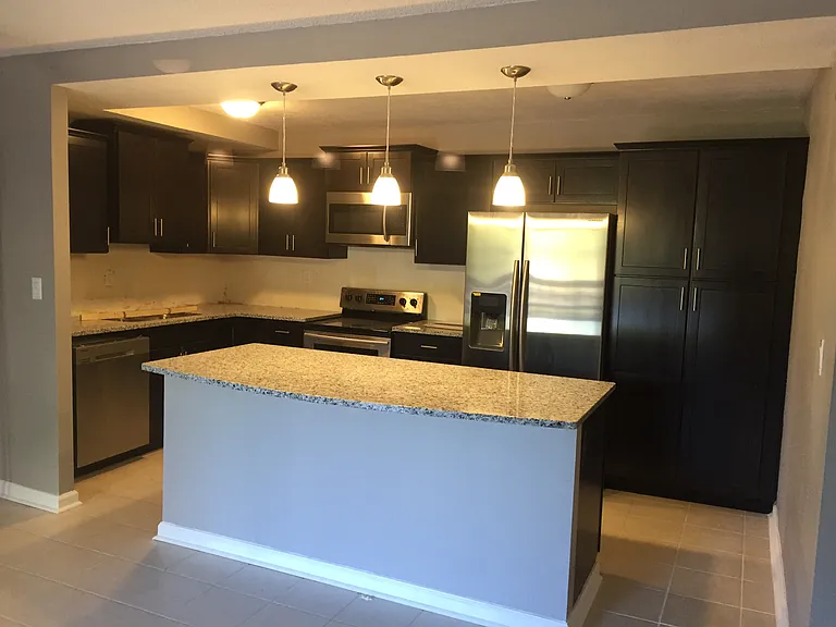 2401 Bayshore Blvd #205 — Photo 9