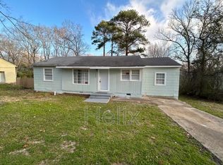 1058 Combs St, Jackson, MS 39204