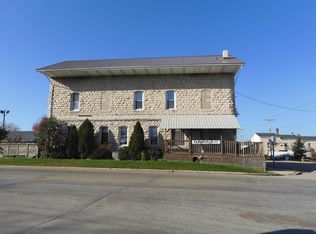 5912 Dickinson Rd, De Pere, WI 54115