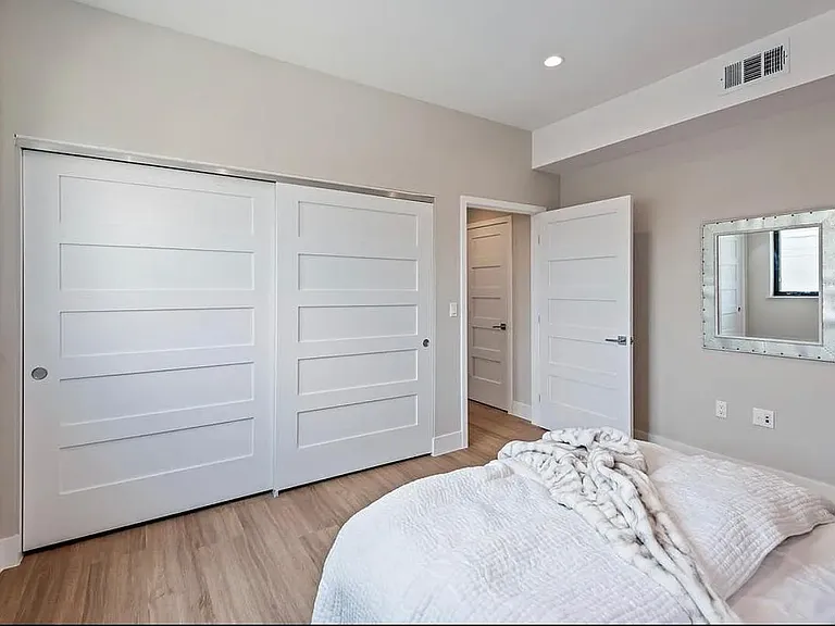 1906 Overland Ave #203 — Photo 14