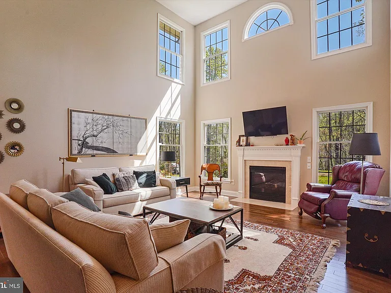 307 Rhineforte Dr — Photo 7