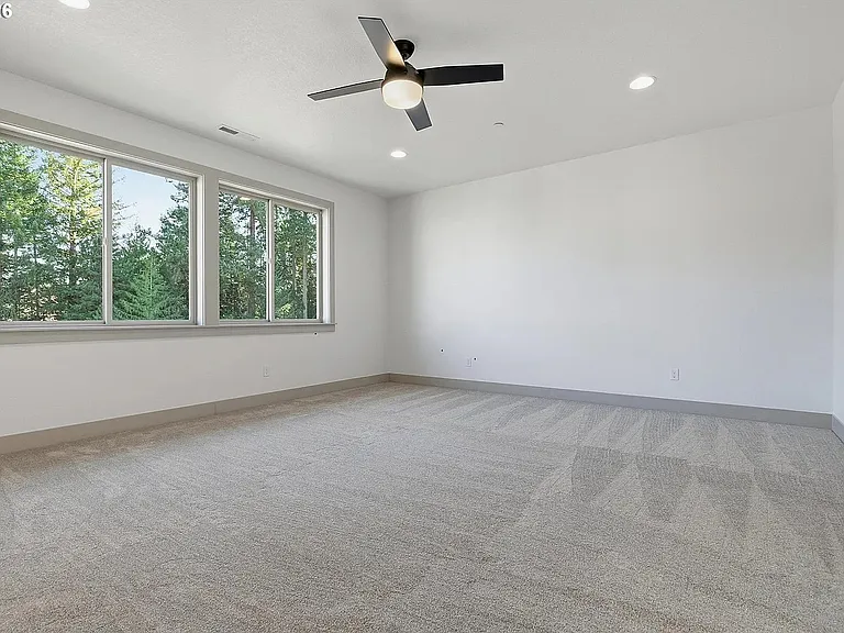 14986 SE Andre Way — Photo 8