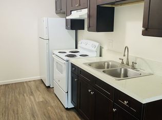 180 Nettleton Rd APT 4, Vista, CA 92083