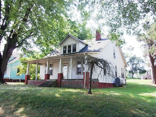 1st image of 224 E Main Blvd