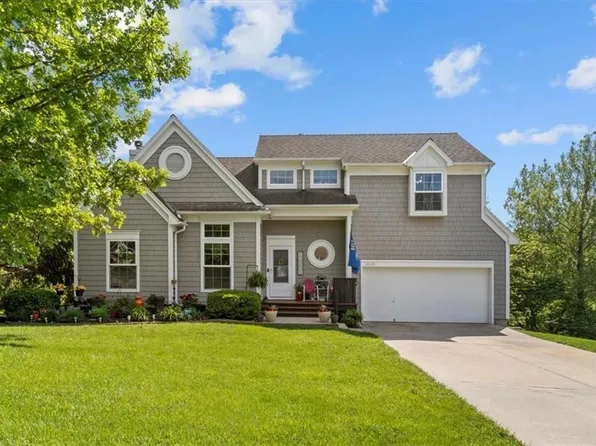 13139 Swartz Rd, Bonner Springs, KS 66012