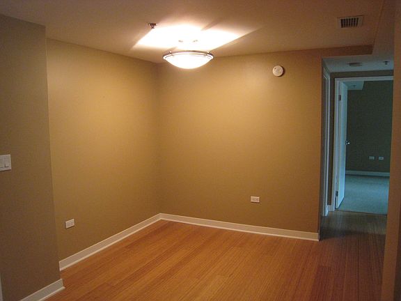 Dining rm