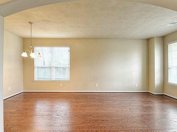 3rd image of 21255 Lily Springs Dr
