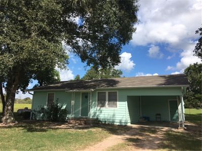 1611 Loehr Rd, La Grange, TX, 78945