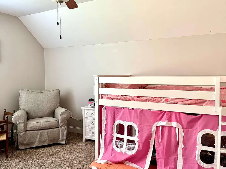 59 Cherry Hill Dr — Photo 24