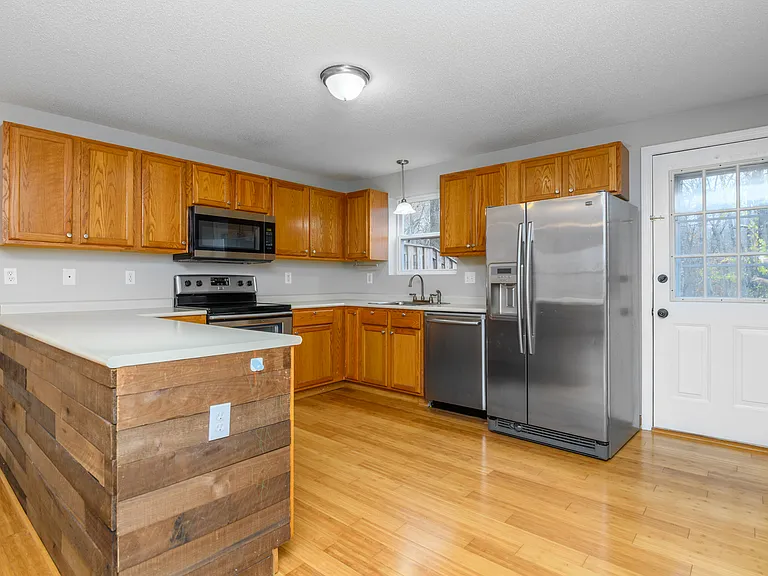 3 Periwinkle Ln #3 — Photo 11