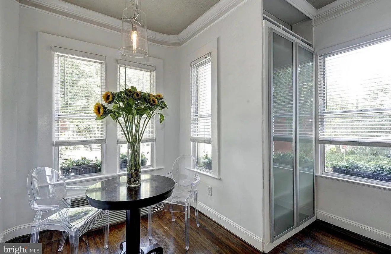 1 bed, 705 sqft, $2,450 — Photo 3