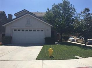 805 Pathfinder Way, Corona, CA 92878