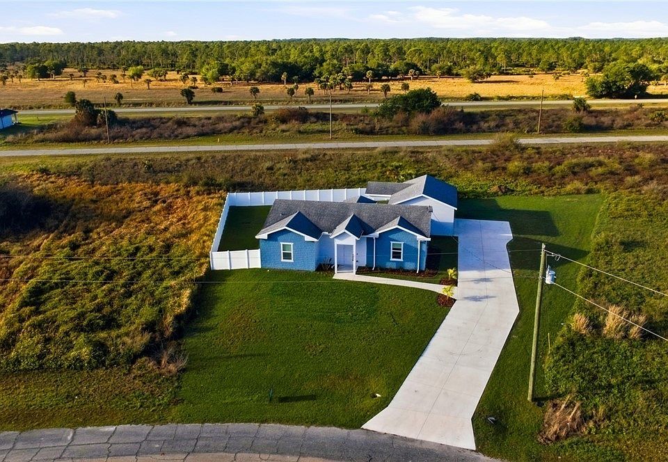 1st image of 9022 Bamboo Cir