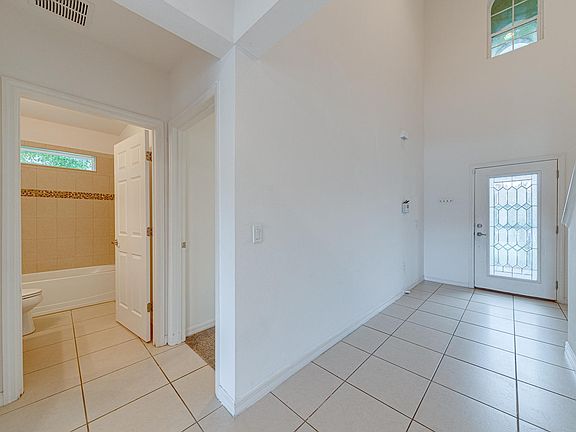 5th image of 3840 Carrick Bend Dr