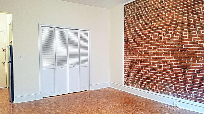 Rented by City Connections Realty | media 24