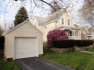 9 Alden St, Plymouth, MA 02360
