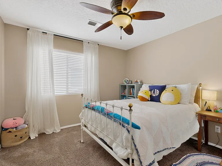 6916 Tree Line Ave NW — Photo 32