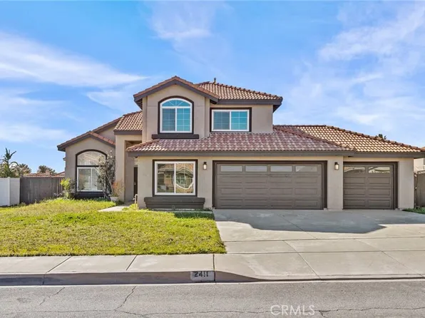 2411 W Calle Celeste Dr, Rialto, CA 92377