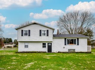 3650 Cain St NW, North Canton, OH
