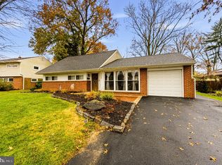 1111 N Hilton Rd, Wilmington, DE 19803