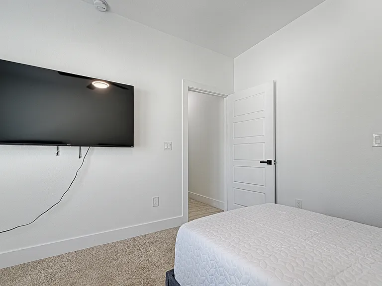 3319 Wake St — Photo 45