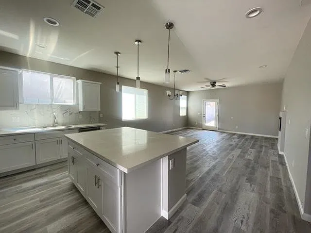 1335 E Pueblo Ave — Photo 3