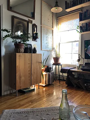 Rented by Makover Group Inc | media 17