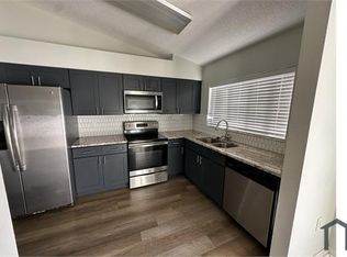 3209 Pine Top Dr, Valrico, FL 33594