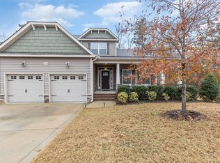 2119 Temple Hills Way, Fuquay Varina, NC 27526