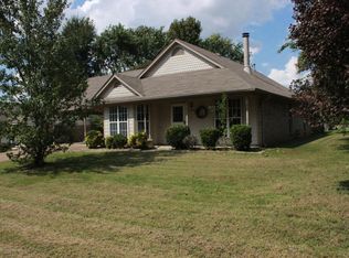 10100 Palmer Dr, Olive Branch, MS 38654