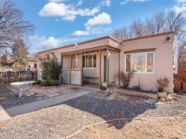 1958 Osage Ln, Santa Fe, NM 87505