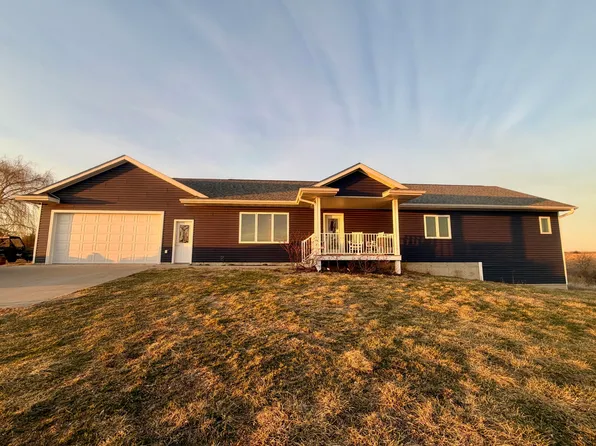 2514 Highway 25, Guthrie Center, IA 50115