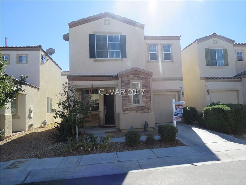 1st image of 1325 Oak Village Ave