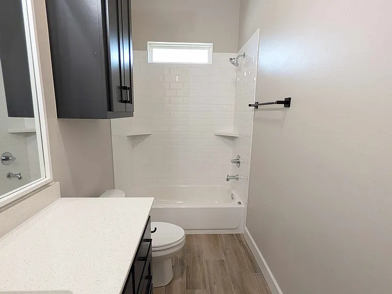 6313 NW 157th St — Photo 12
