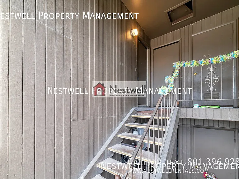1881 W Lake Park Dr #3 — Photo 13